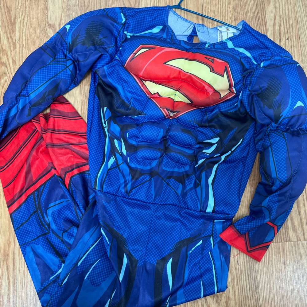 Superman muscle costume *new without tag*